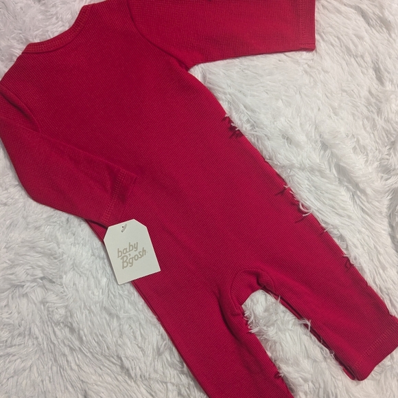 🧸3/$21 Baby B'gosh Christmas jumpsuit! NWT 🧸 - Picture 2 of 3